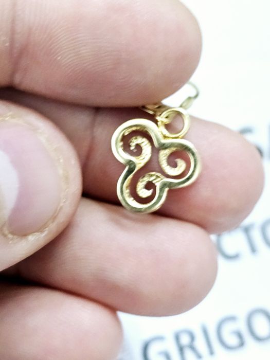 Vand cercei din aur 14 k 4.08 g cod 698