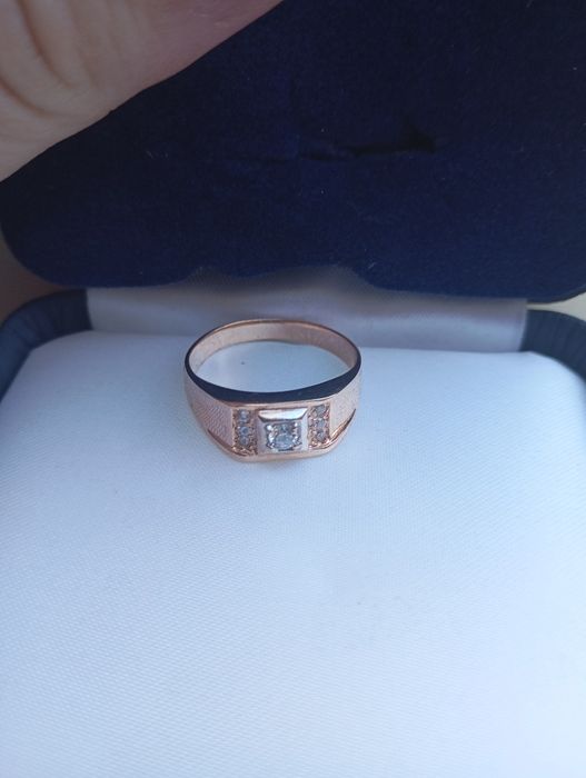 Золотое кольцо мужское 585