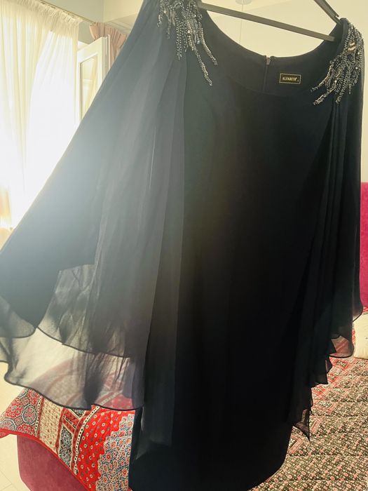 Одежда и брюки женские