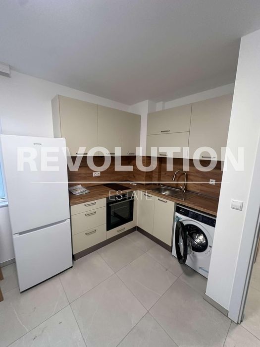 Двустаен апартамент в района на Левски!