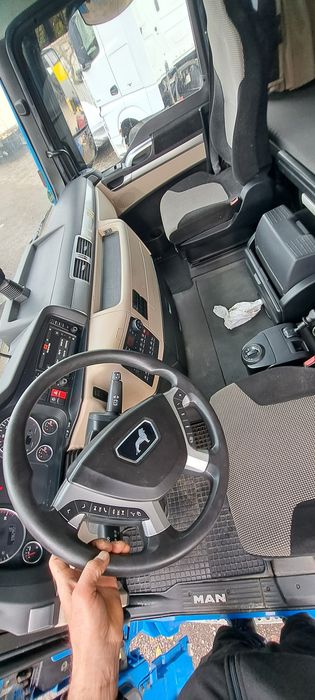 Dezmembrez Man tgx 18.500