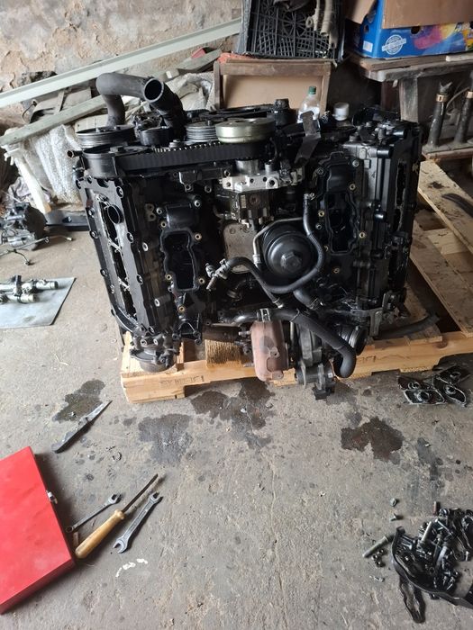 Двигатель  фольксваген туарег