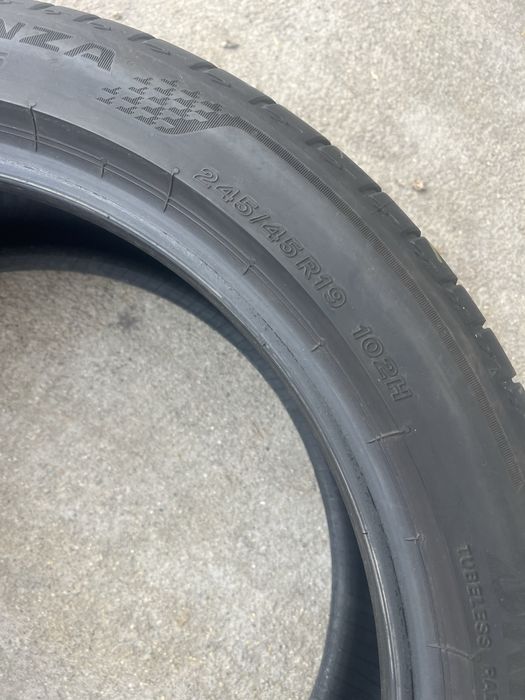 Cauciucuri de vara 245/45/19 Bridgestone