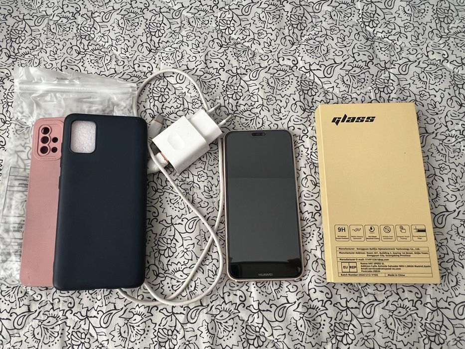 Huawei P20 Lite  мобилен телефон