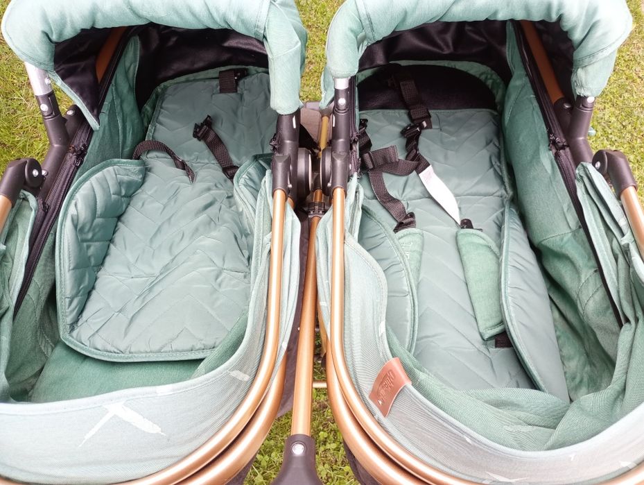 Chipolino Бебешка количка близнаци