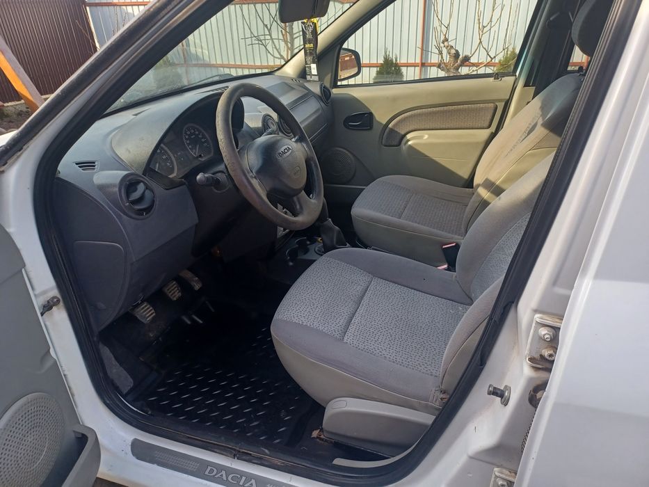 Dacia Logan MCV cu aer condiționat