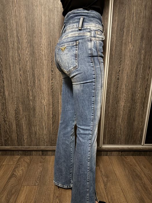 Дънки Mugler и Prada