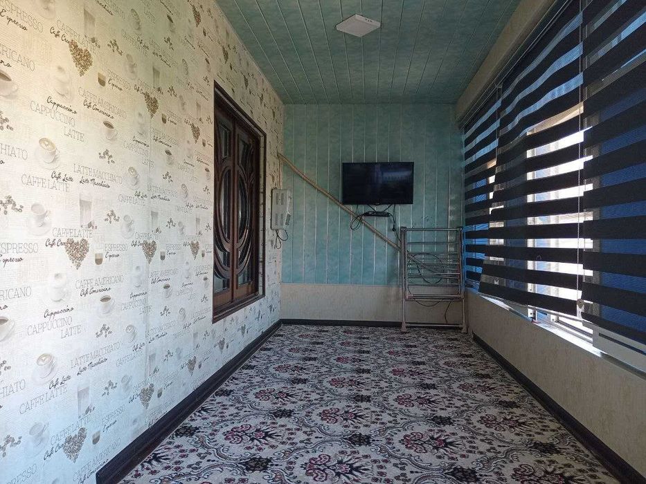 3 хонали квартира сотилади 6 микрн Ловита