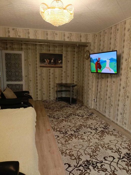 Сдам 2 ком квартиру ПОСУТОЧНО