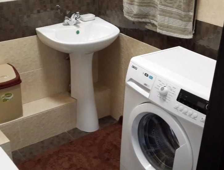 Дава се под наем Двустаен апартамент в Пловдив, Център - 46 кв.м за 158.1 € - Снимка #3