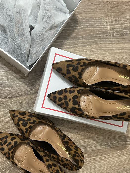 Каблуки новые туфли