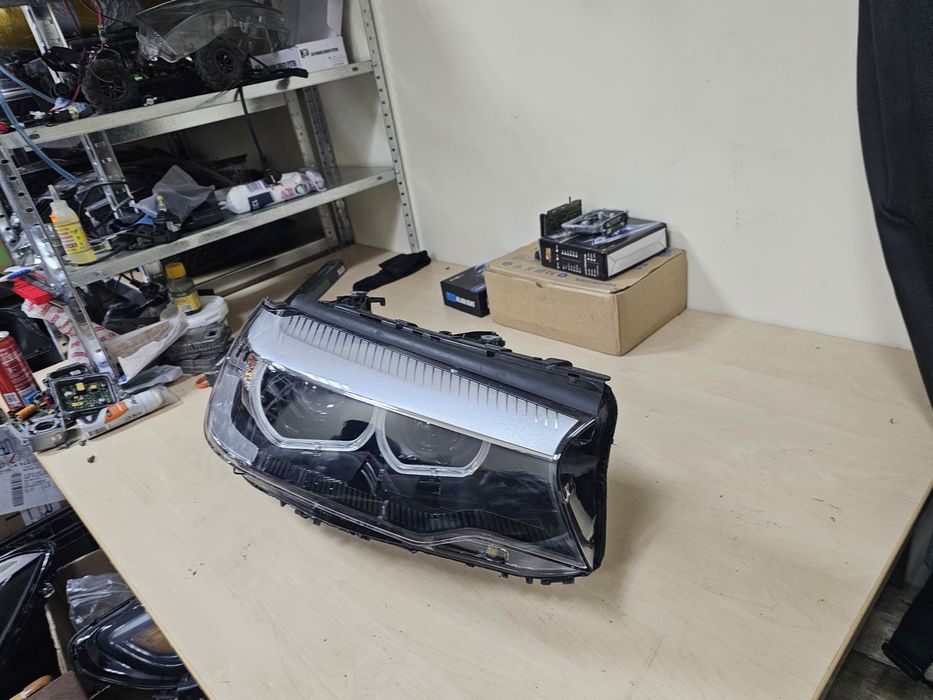 Десен фар BMW 5 G30 XENON desen far бмв 5 г30 ксенон