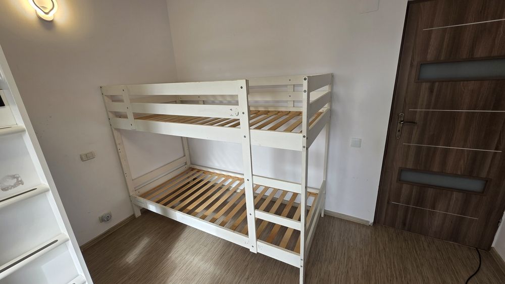 Pat supraetajat IKEA MYDAL, alb, 90x200cm