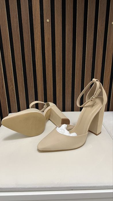 Pantofi ALDO din piele - Nude mărimea 39