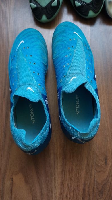 Оригинални бутонки Nike и Adidas