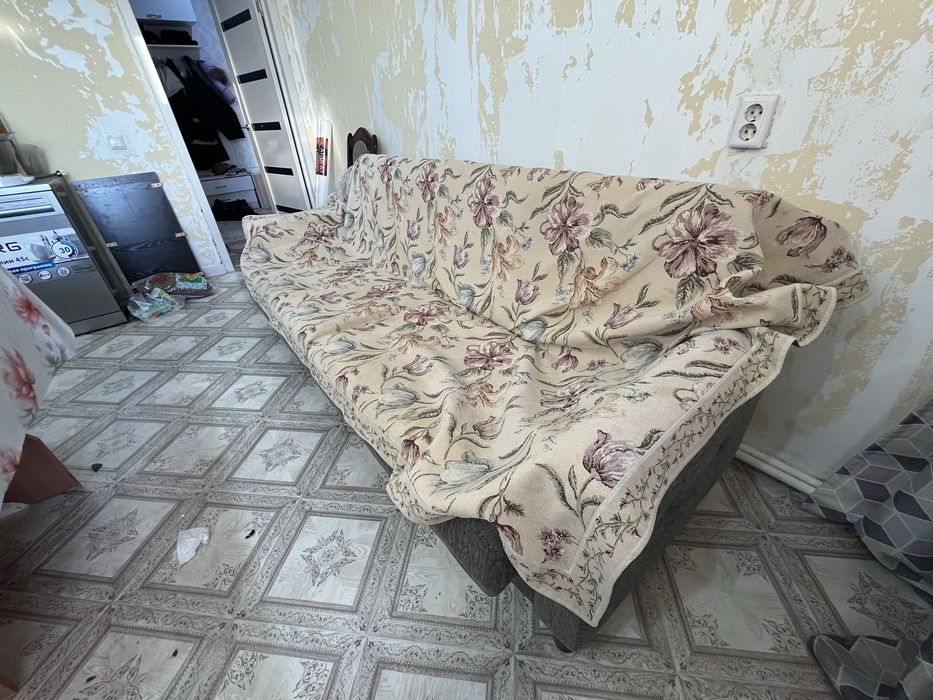 Диван сатылады, сарасы жаксы