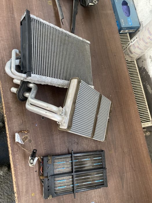 Radiator apa aer ac radiator electric bord audi a4 b8 a5