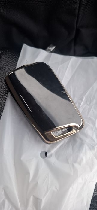 Поставка за чаша