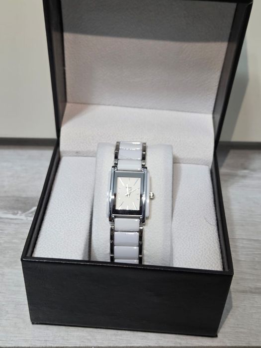 Женские часы Rado