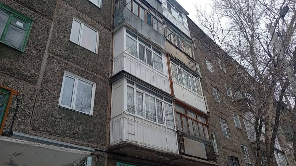 Сдается 2х комн квартира