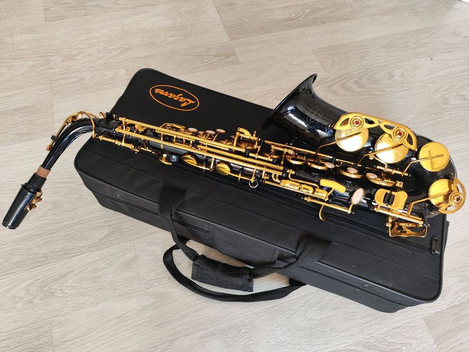 Саксафон Lazaro  черный