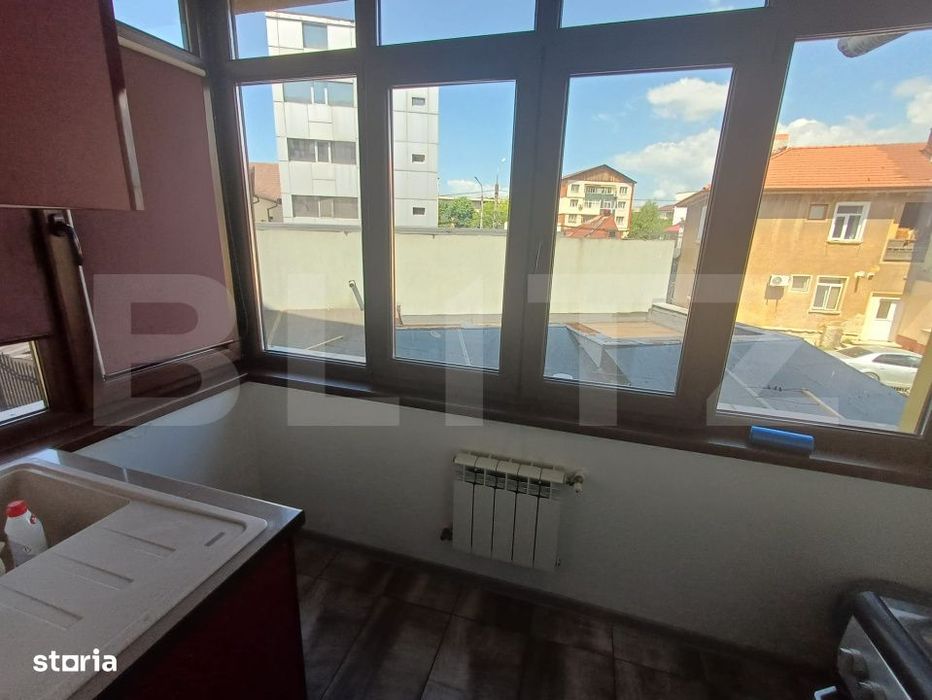 Apartament de inchiriat, cu 2 camere, 52 mp, zona ROMPETROL
