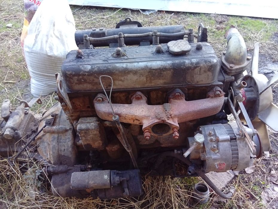 двигатель коробка