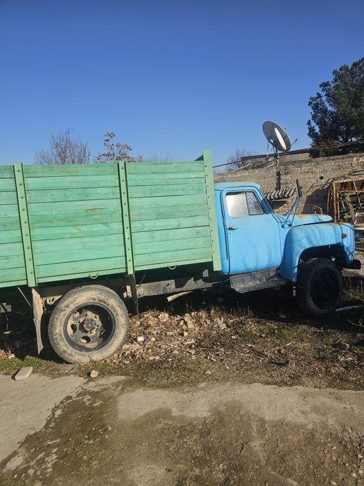 Сотилади зил машина 52