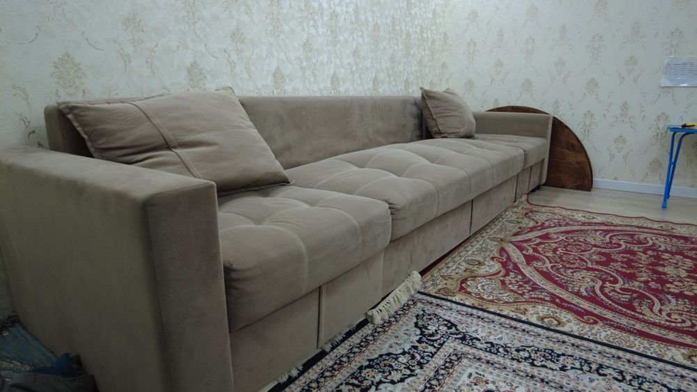 --- Диван -- Б/У ---