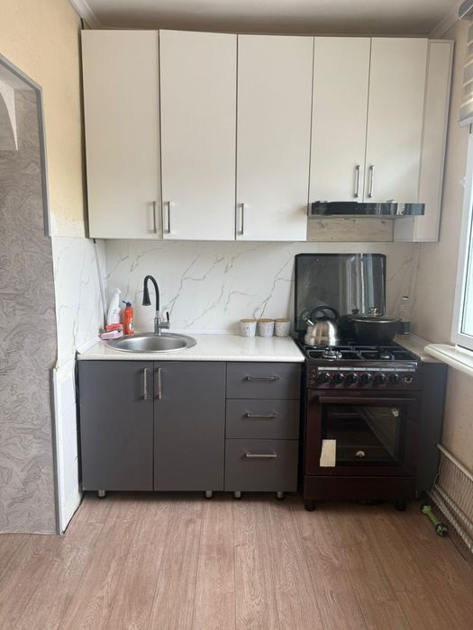 Квартира срочно продаю