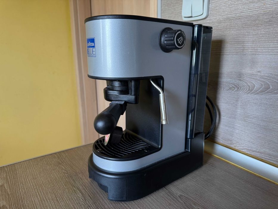 Кафемашина Lavazza Blue LB800 с капсули