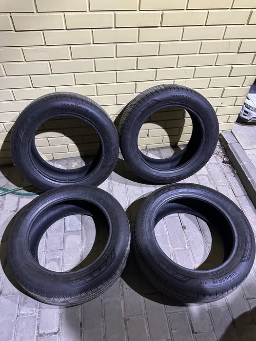 Летние Шины 205/55/16.