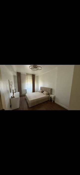 Inchiriez apartament strada Spania