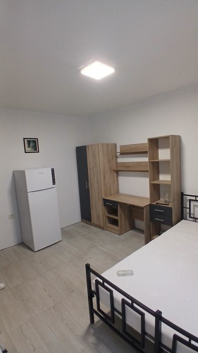 Garsoniera (apartament cu o camera) de inchiriat