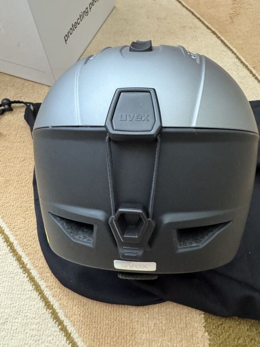 Ски каска UVEX Ultra Mips 55-59cm