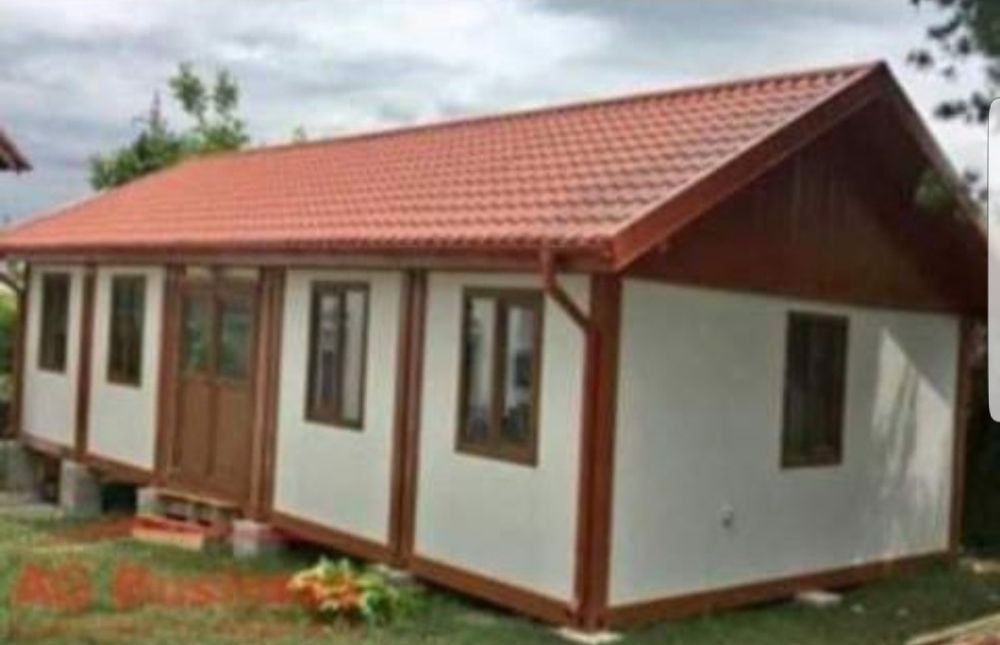 Containere sau căsuțe de locuit la vânzare