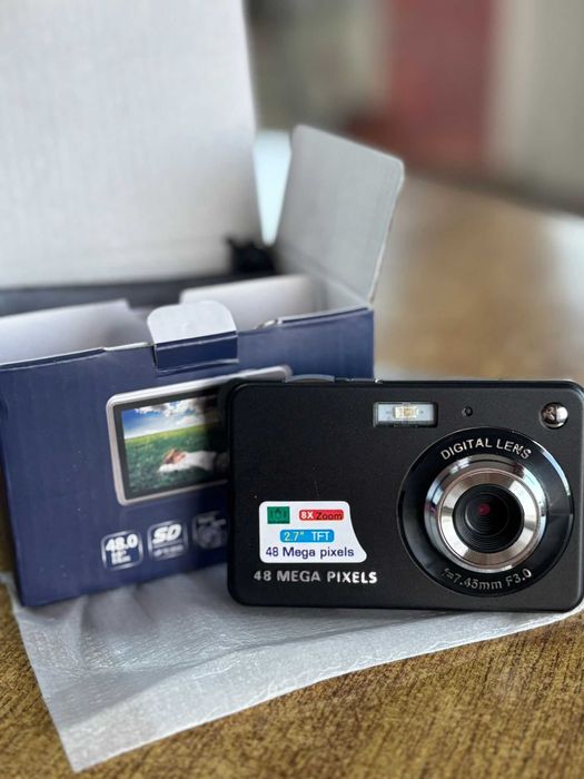 Cameră digitală nouă 48MP 4K – Perfectă pentru ITP cu afișare dată