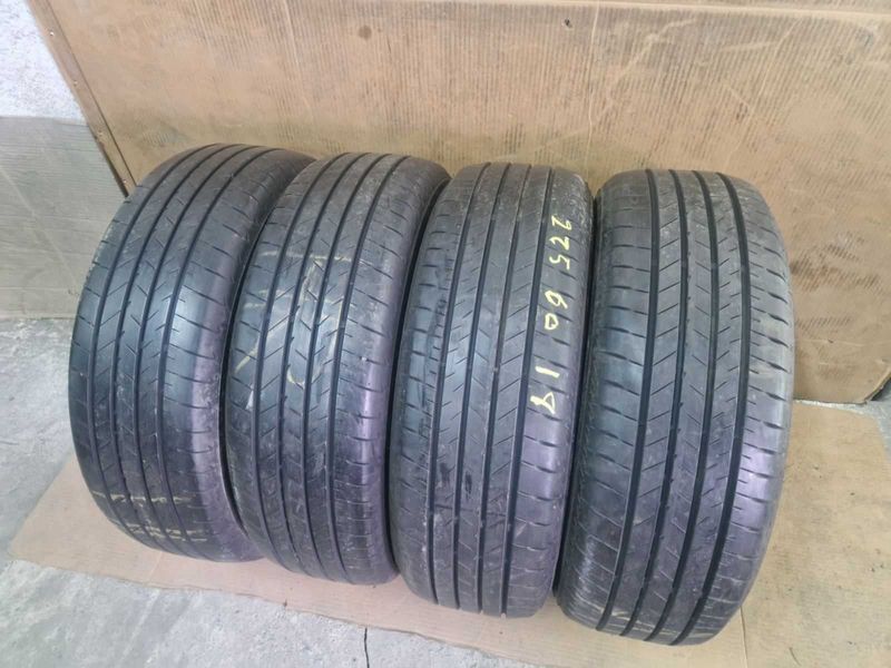 4 Bridgestone R18 225/60
летни гуми
DOT4219