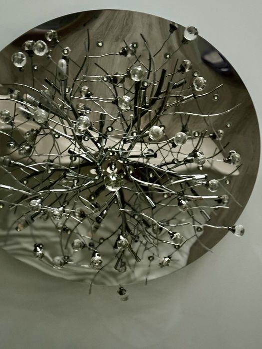 Люстра для зала