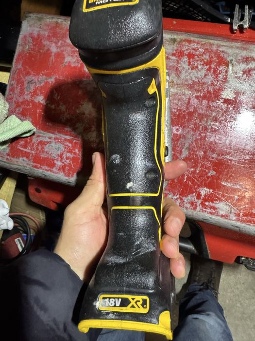 Pendular dewalt dcs335