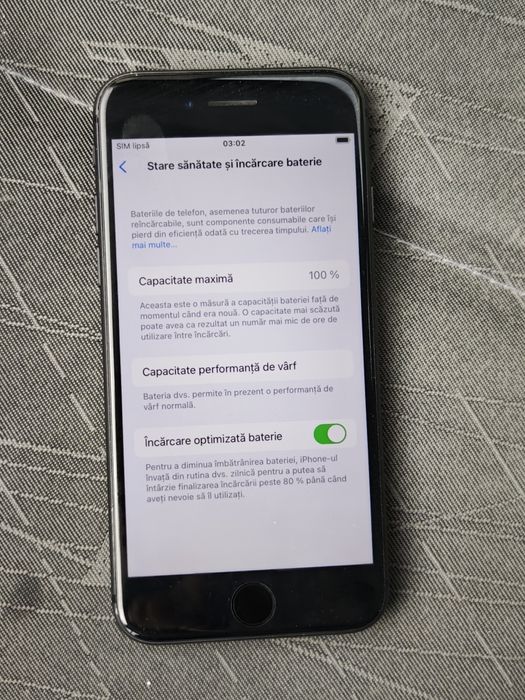 iPhone 8 - stare perfectă, baterie 100%