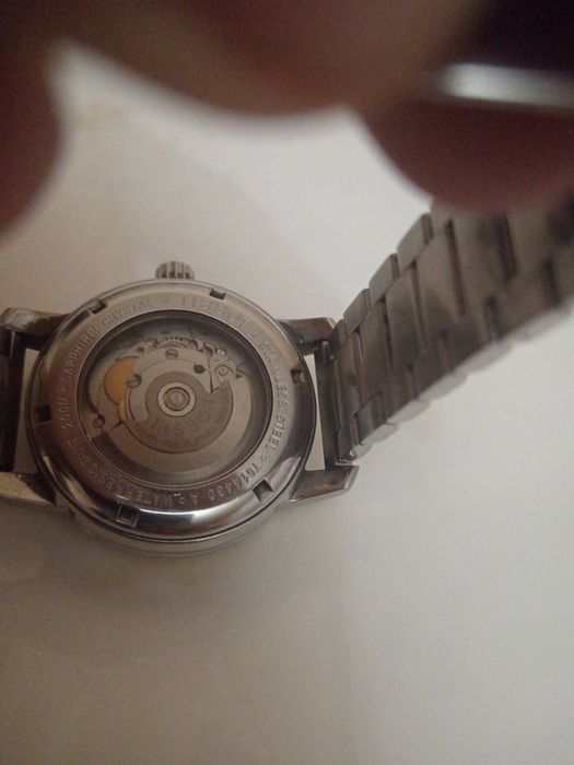 Продаются часы ручные TISSOT 1853