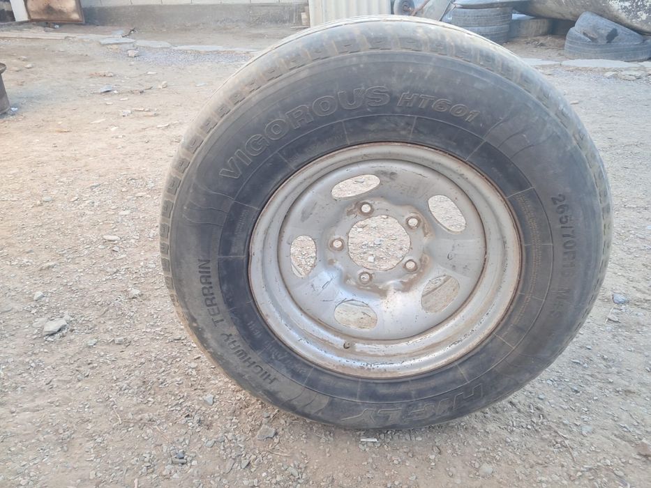 Тойота Ланд Крузер