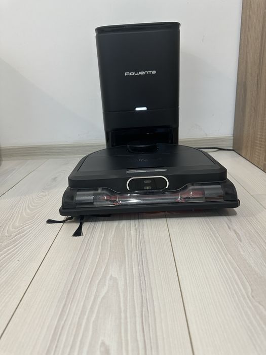 Robot de aspirare Rowenta XPlorer 220+