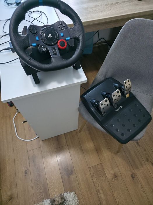Volan logitech g29