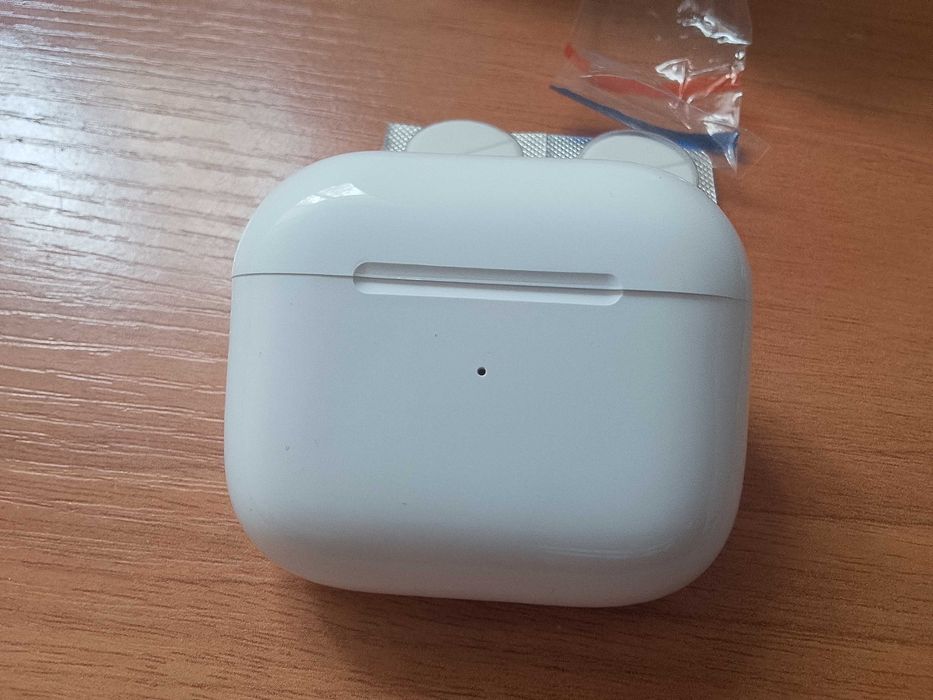 AirPods Pro Style