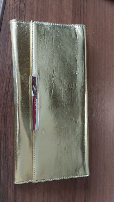 Продаётся золотой клач.