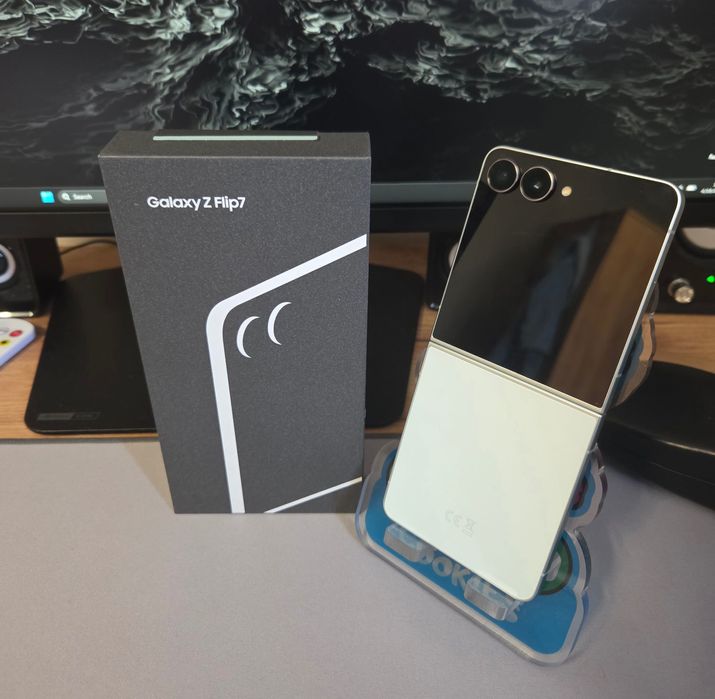 Samsung Z Flip 7 256gb Mint(Exclusive)