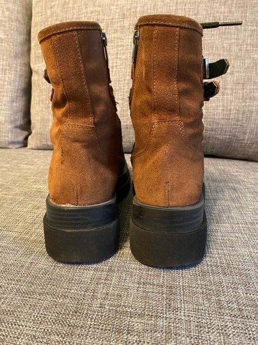 Ghete din piele intoarsa nr 37