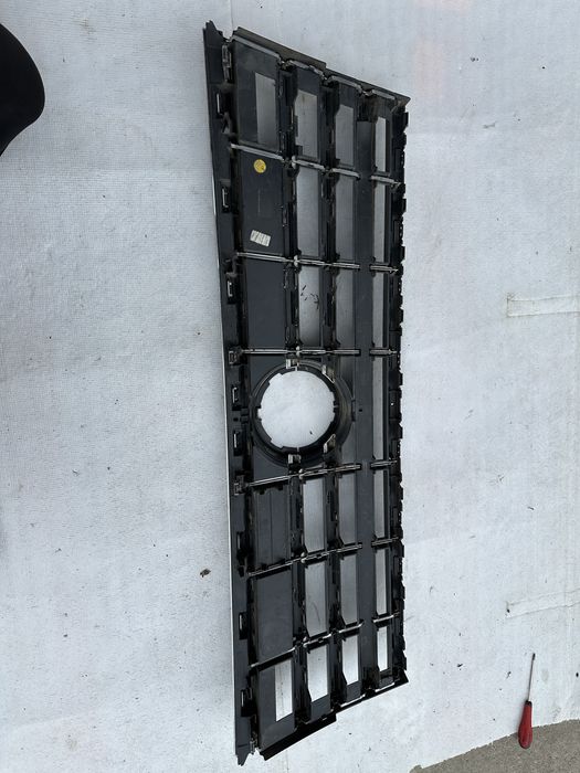 Grilă radiator vw touareg cr 7.